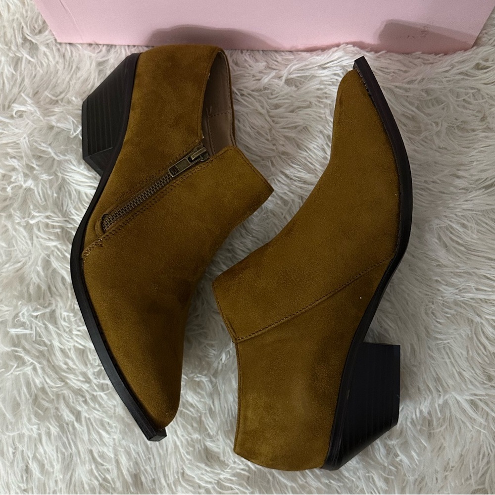 Penny Loves Kenny Microsuede Sync Ankle Boots Size 9 - NWT - Picture 10 of 15